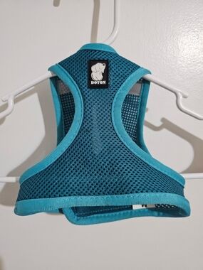 Cat (or dog) Harness and Leash - Blue